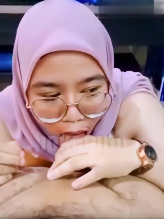 Bunda Rindu Sedot Konti Nikmat Sambil Di Remes2 Toket Gede