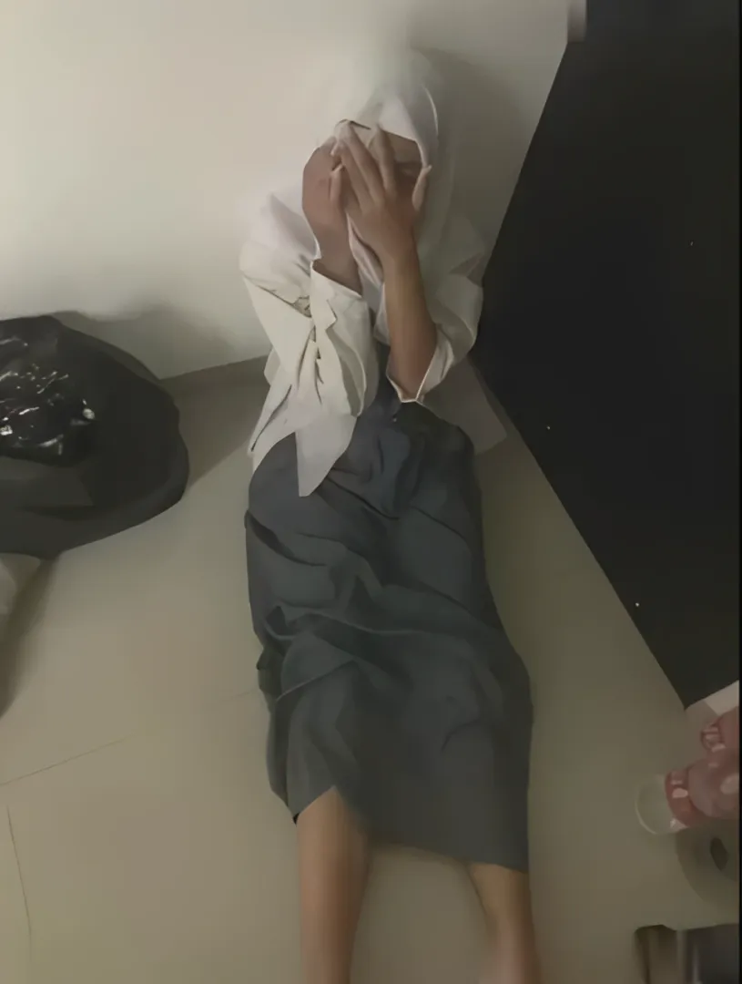 Pak Guru Bungkus Muridnya Di Kos